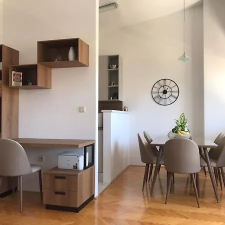 New 4+1 * דוברובניק